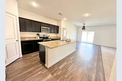 421 Starboard Drive, Crowley, TX 76036 - Photo 4