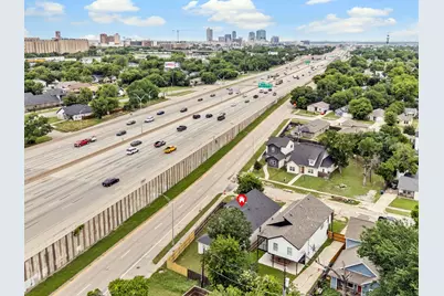 830 E Powell Avenue, Fort Worth, TX 76104 - Photo 30