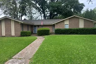 614 Talley Dr, Sherman, TX 75092 - Photo 2