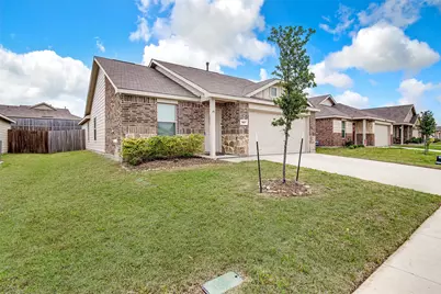 8617 Thicket Ridge Street, Fort Worth, TX 76123 - Photo 2