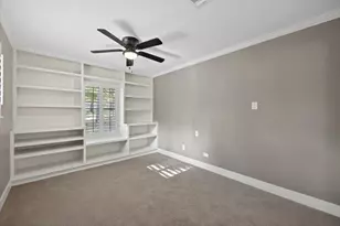 2715 Green Oaks Blvd, Arlington, TX 76017 - Photo 26