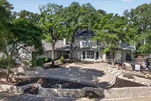 2715 Green Oaks Blvd, Arlington, TX 76017 - Photo 1