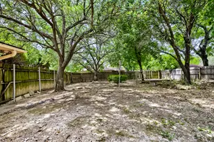 508 Stony Creek Dr, DeSoto, TX 75115 - Photo 20