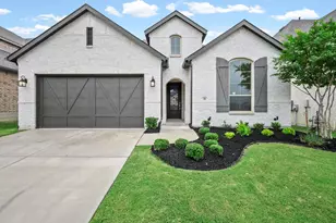 604 Oakmoss St, Little Elm, TX 76227 - Photo 2