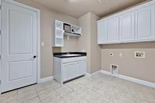 7401 Park Pl Dr, North Richland Hills, TX 76182 - Photo 18