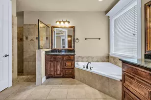 7401 Park Pl Dr, North Richland Hills, TX 76182 - Photo 14