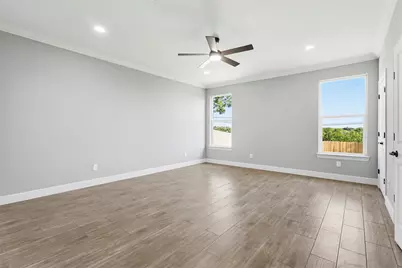 1517 Avenue D, Fort Worth, TX 76104 - Photo 6