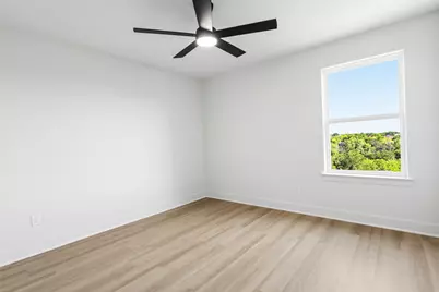 1517 Avenue D, Fort Worth, TX 76104 - Photo 12