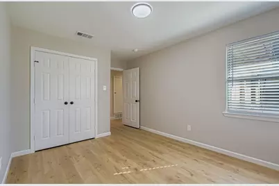 110 W Marguerita Drive, Garland, TX 75040 - Photo 12