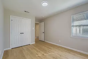110 W Marguerita Dr, Garland, TX 75040 - Photo 12