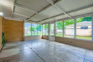 110 W Marguerita Dr, Garland, TX 75040 - Photo 18