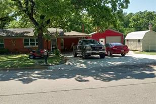 1005 Gary St, Bridgeport, TX 76426 - Photo 1