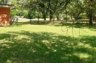 1005 Gary St, Bridgeport, TX 76426 - Photo 18
