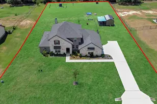 154 Chester Rd, Springtown, TX 76082 - Photo 2