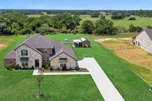 154 Chester Rd, Springtown, TX 76082 - Photo 38