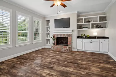 821 Palm Desert Drive, Garland, TX 75044 - Photo 6
