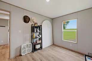 587 Kentucky Town Rd, Whitewright, TX 75491 - Photo 24