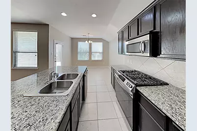 9344 Comanche Ridge Drive, Fort Worth, TX 76131 - Photo 2