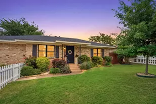9380 N County Rd, Frisco, TX 75033 - Photo 1