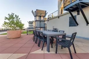 2220 Canton St, Dallas, TX 75201 - Photo 20