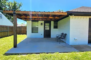 10115 Woodlot Dr, Dallas, TX 75217 - Photo 10