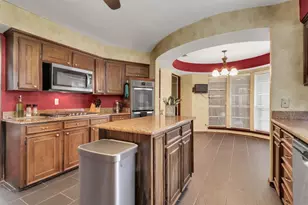 1414 British Blvd, Grand Prairie, TX 75050 - Photo 12