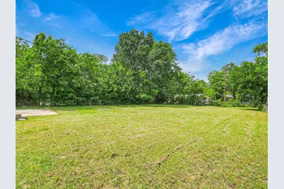 3211 Gus Thomasson Road, Dallas, TX 75228 - Photo 20