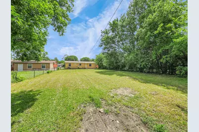 3211 Gus Thomasson Road, Dallas, TX 75228 - Photo 22