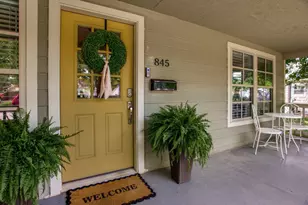 845 Springbrook Dr, Fort Worth, TX 76107 - Photo 4