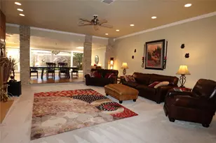 5421 Benbridge Dr, Fort Worth, TX 76107 - Photo 10