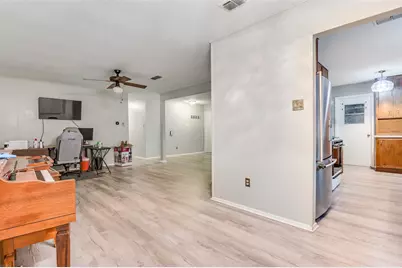 2605 Hollywood Drive, Arlington, TX 76013 - Photo 10