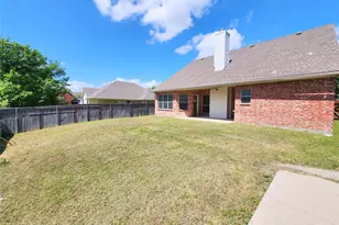 335 Peachtree Ln, Princeton, TX 75407 - Photo 24