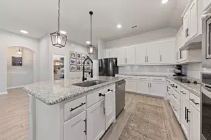 1620 Glade Meadows Dr, Burleson, TX 76058 - Photo 10