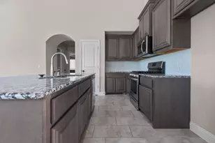4706 Belladonna Ct, Mansfield, TX 76063 - Photo 6