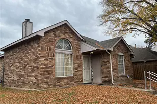 1409 Taylor Dr, Mesquite, TX 75149 - Photo 2