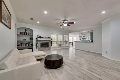 603 Pine Meadow Court, Arlington, TX 76012 - Photo 6