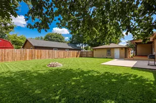 320 N 4th St, Princeton, TX 75407 - Photo 32