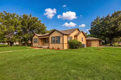 320 N 4th Street, Princeton, TX 75407 - Photo 2