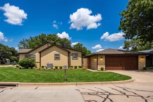 320 N 4th St, Princeton, TX 75407 - Photo 26