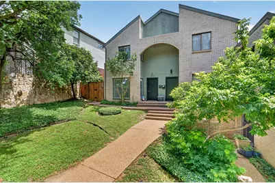2613 McCart Avenue #2613, Fort Worth, TX 76110 - Photo 2