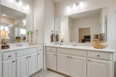 8718 Mangham Street, North Richland Hills, TX 76180 - Photo 26