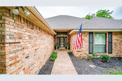 8902 Pleasant Hill Drive, Granbury, TX 76049 - Photo 6