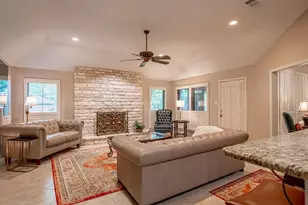 8902 Pleasant Hill Dr, Granbury, TX 76049 - Photo 26