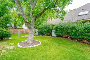 8902 Pleasant Hill Dr, Granbury, TX 76049 - Photo 14