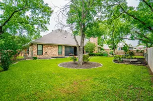 8902 Pleasant Hill Dr, Granbury, TX 76049 - Photo 10