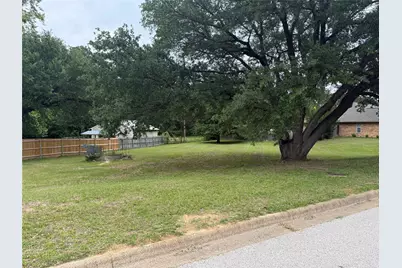 3303 Bogota Street, Athens, TX 75752 - Photo 1