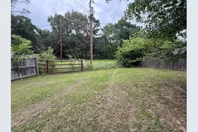 3303 Bogota Street, Athens, TX 75752 - Photo 6