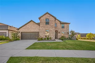 7001 Lowbranch Trl, Little Elm, TX 76227 - Photo 2