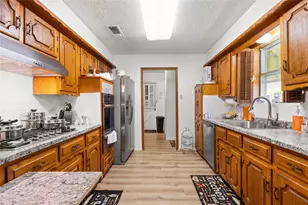 1209 Hanna Cir, DeSoto, TX 75115 - Photo 2