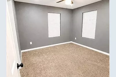 1128 E Sunset Street, Waco, TX 76704 - Photo 8